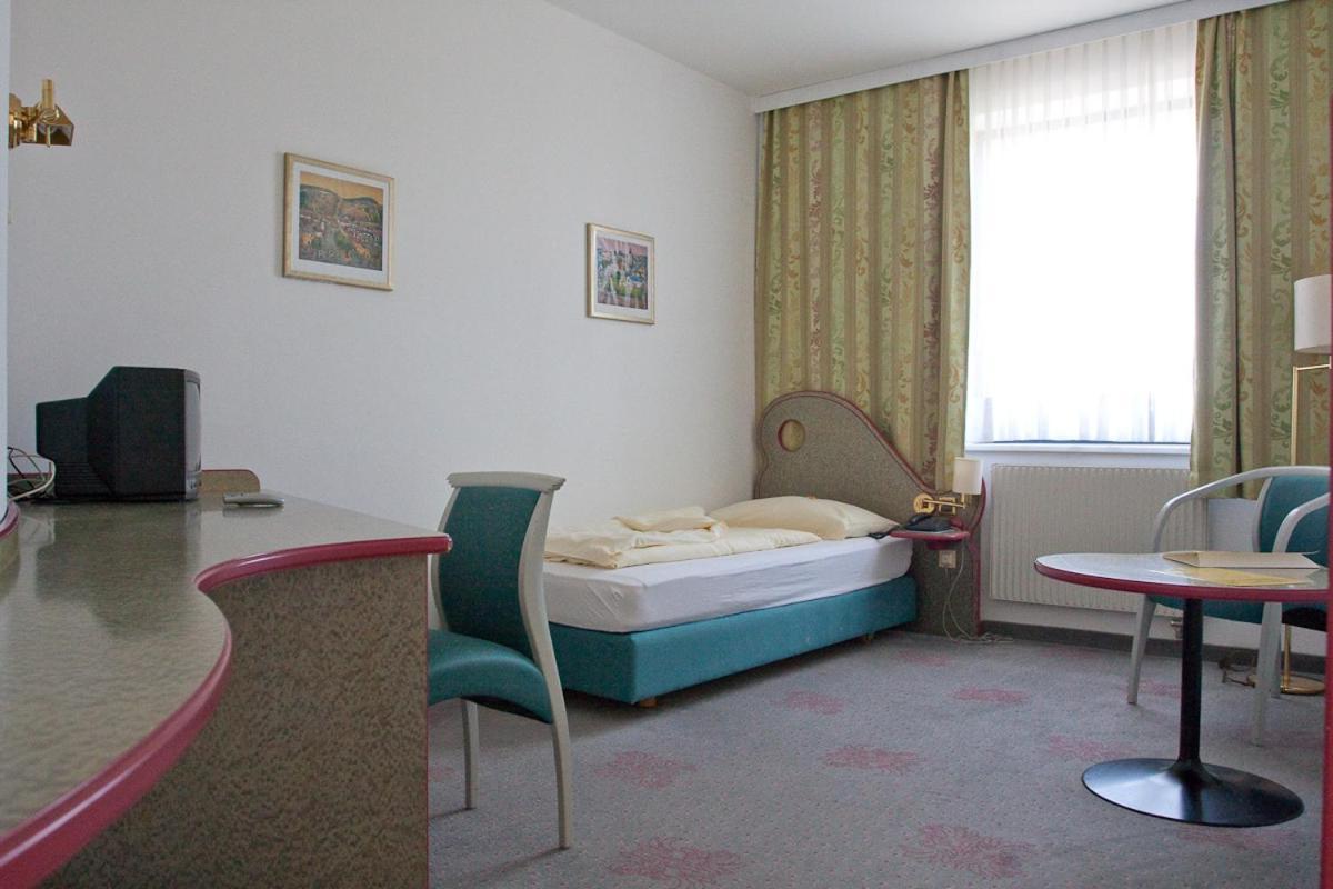 Seminarhotel Göttlesbrunn Екстериор снимка