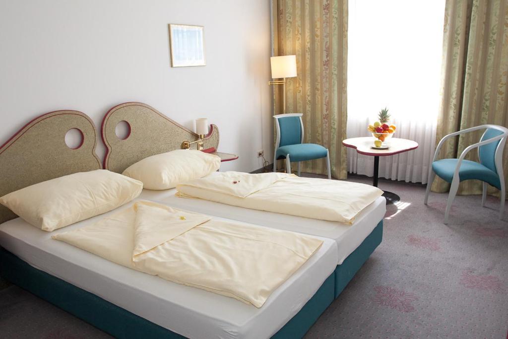 Seminarhotel Göttlesbrunn Стая снимка